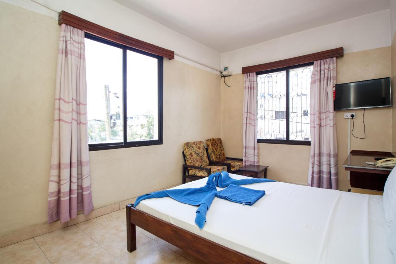 Mombasa Railway Gardens Hotel Exterior photo