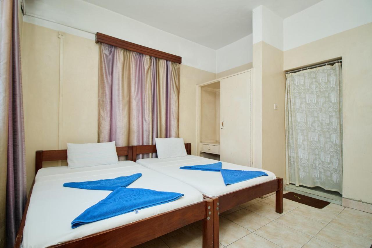 Mombasa Railway Gardens Hotel Exterior photo